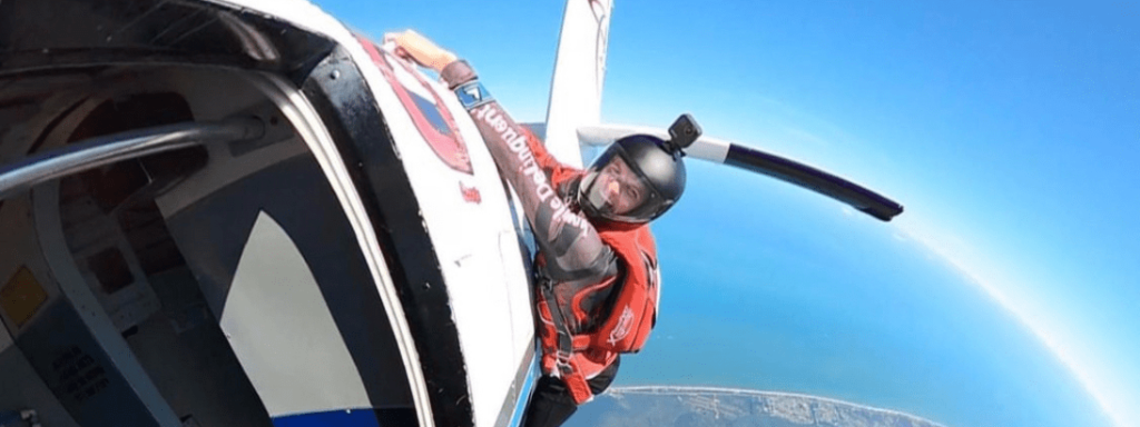 In his free time, Mason enjoys sky diving and he's completed over 100 jumps